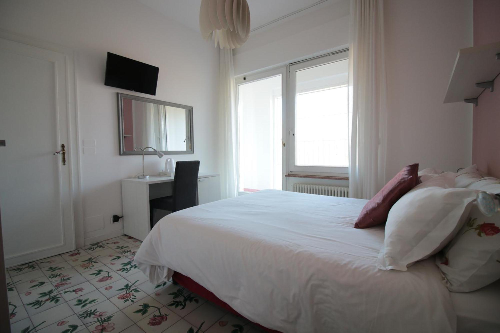 Villa Silvia Olivetti Banchette D'Ivrea Quarto foto